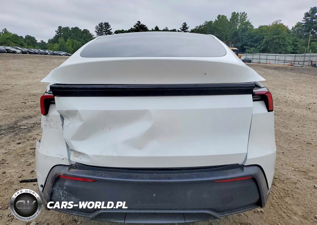 2026 Tesla Model Y VIN:7SAYGDED4TA688785 - 6