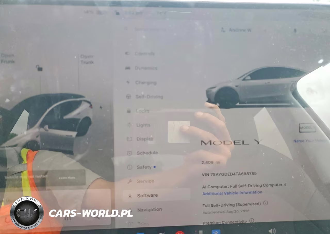 2026 Tesla Model Y VIN:7SAYGDED4TA688785 - 9