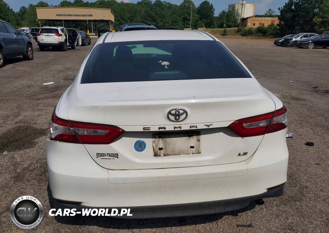 2018 Toyota Camry Le VIN:4T1B11HK9JU522262 - 6