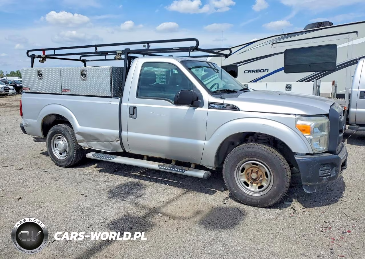 2012 Ford F250 Super Duty VIN:1FTBF2A61CEC99561 - 4