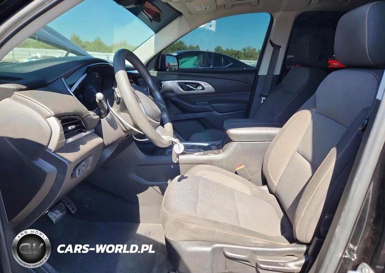 2018 Chevrolet Traverse Ls VIN:1GNERFKW8JJ105596 - 7