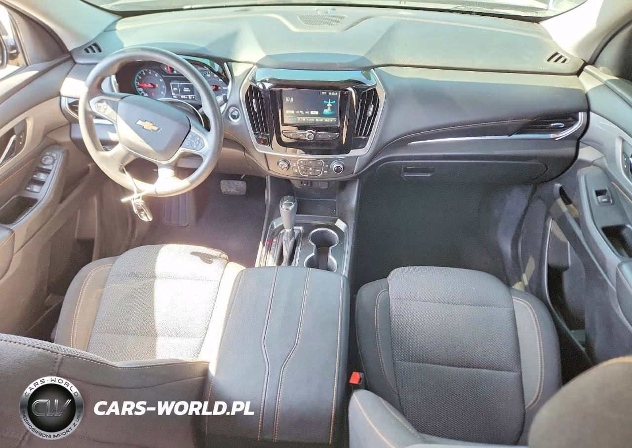2018 Chevrolet Traverse Ls VIN:1GNERFKW8JJ105596 - 8