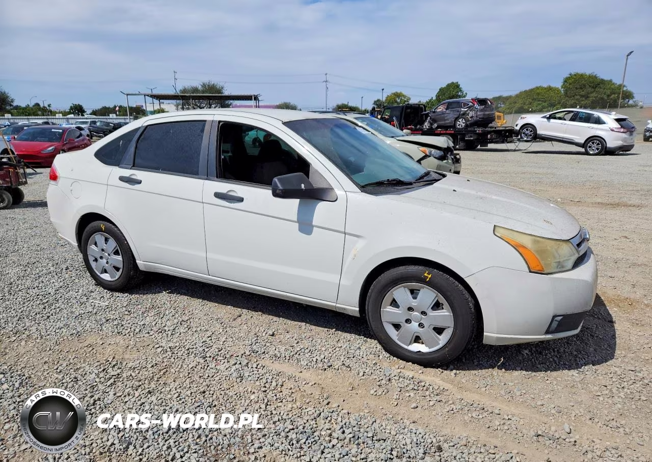 2011 Ford Focus S VIN:1FAHP3EN7BW103765 - 4