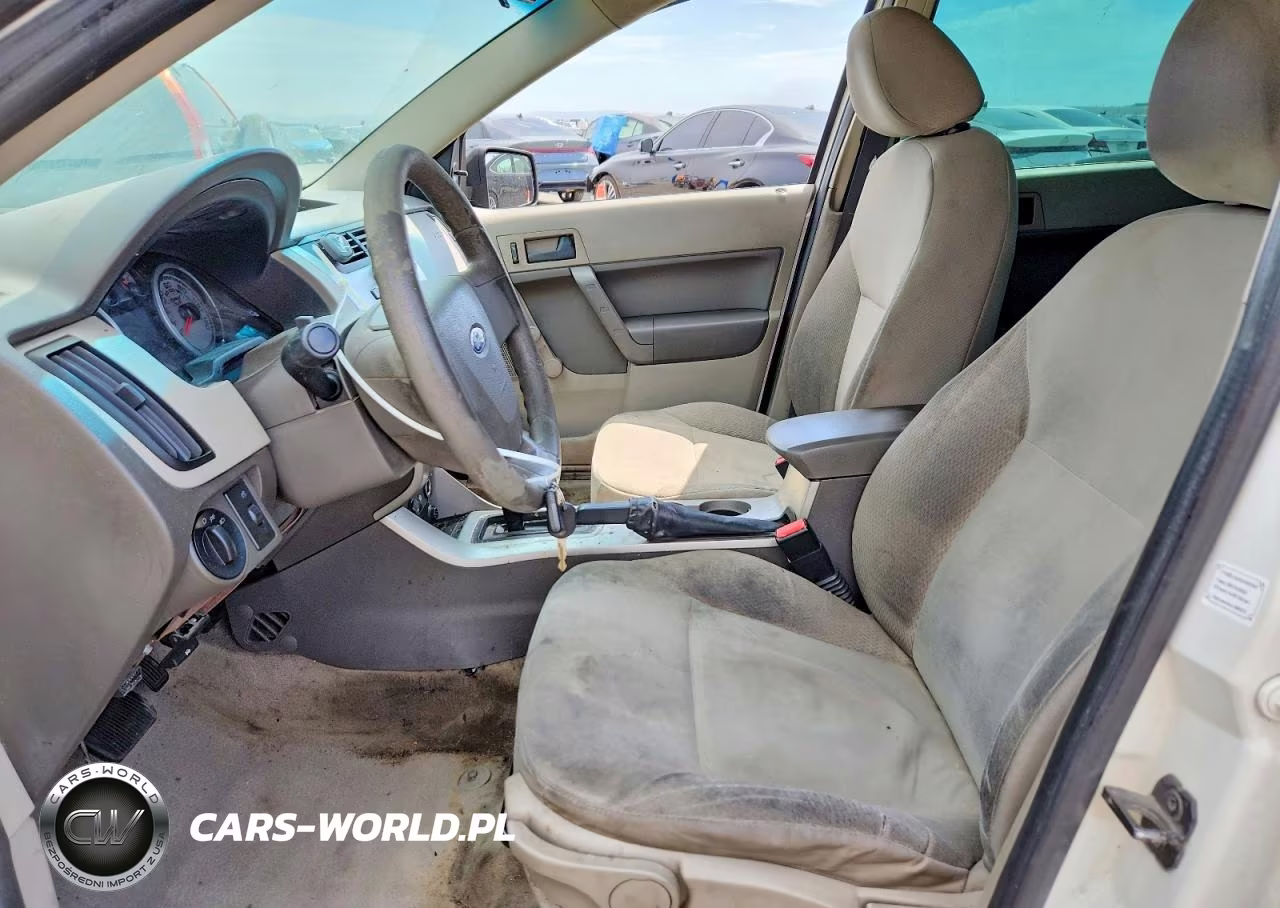 2011 Ford Focus S VIN:1FAHP3EN7BW103765 - 7