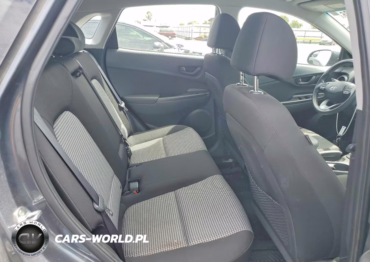 2019 Hyundai Kona Se VIN:KM8K12AA7KU227671 - 11