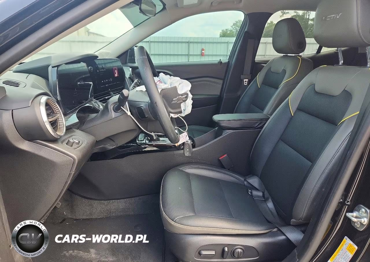 2025 Chevrolet Trax Activ VIN:KL77LKEPXSC195854 - 7