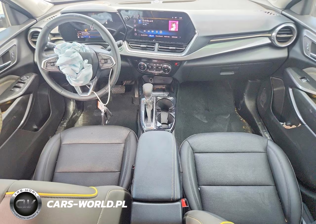 2025 Chevrolet Trax Activ VIN:KL77LKEPXSC195854 - 8