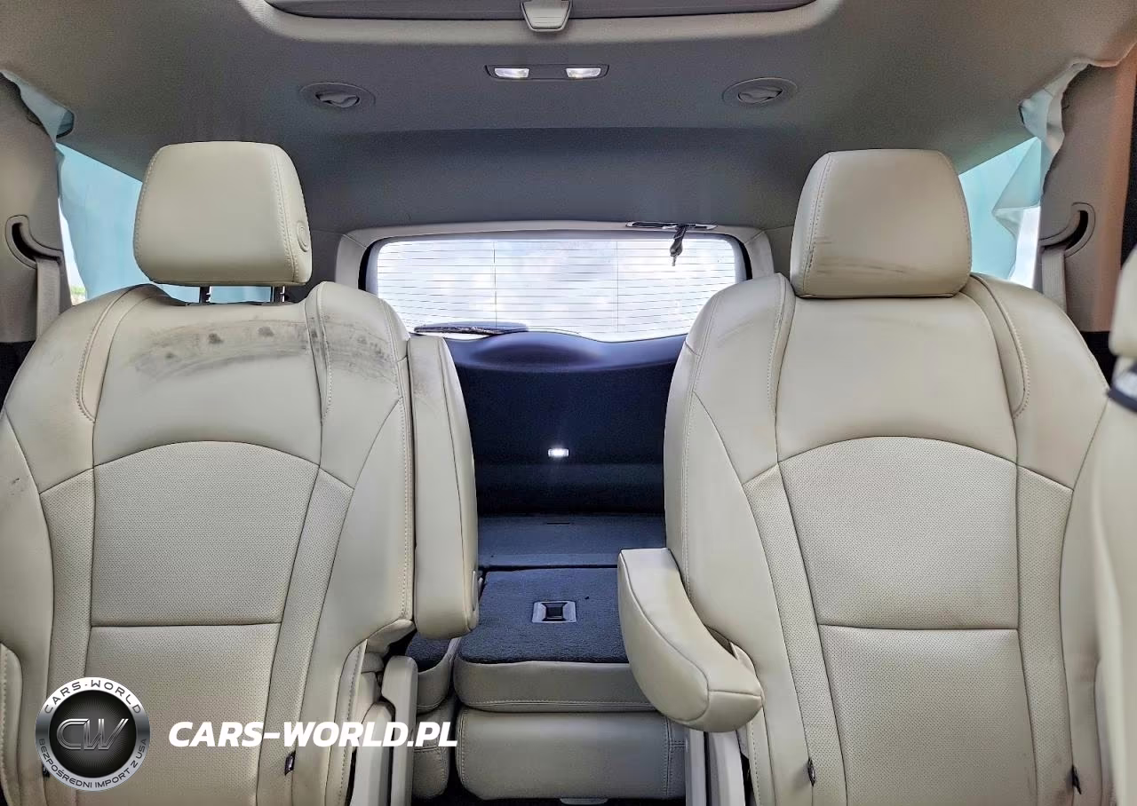 2018 Buick Enclave Essence VIN:5GAEVAKW7JJ136489 - 10