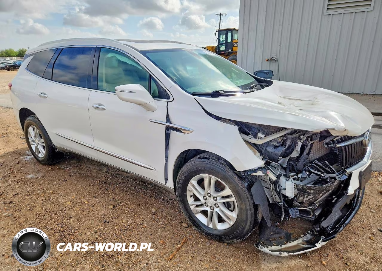 2018 Buick Enclave Essence VIN:5GAEVAKW7JJ136489 - 4