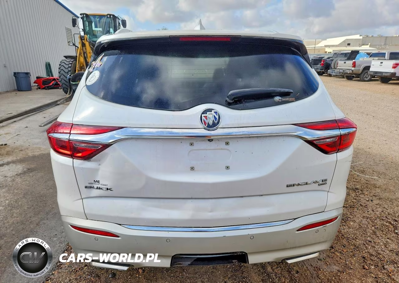 2018 Buick Enclave Essence VIN:5GAEVAKW7JJ136489 - 6