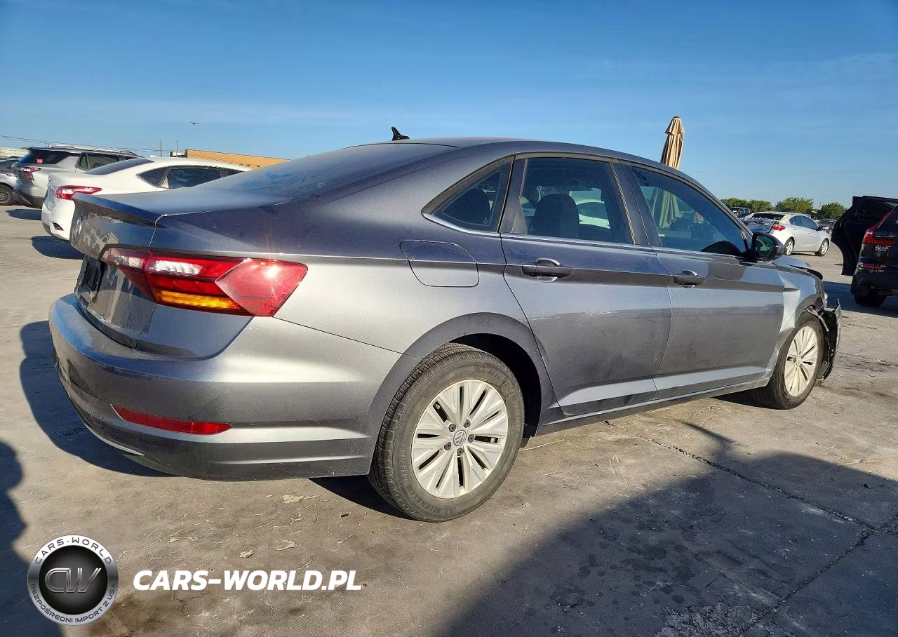2019 Volkswagen Jetta S VIN:3VWC57BU1KM135511 - 3