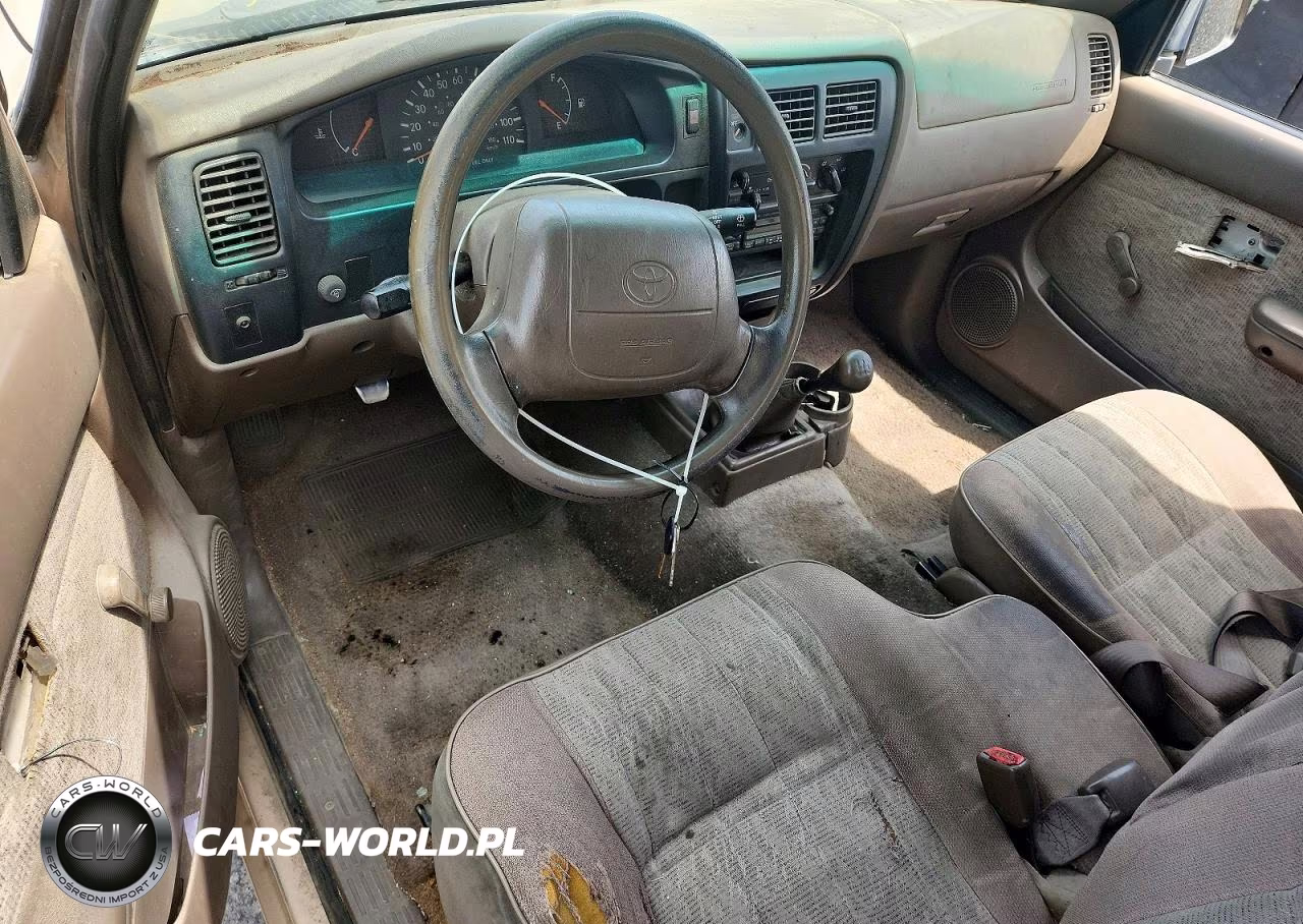 1998 Toyota Tacoma Base VIN:4TAVL52N8WZ164745 - 8