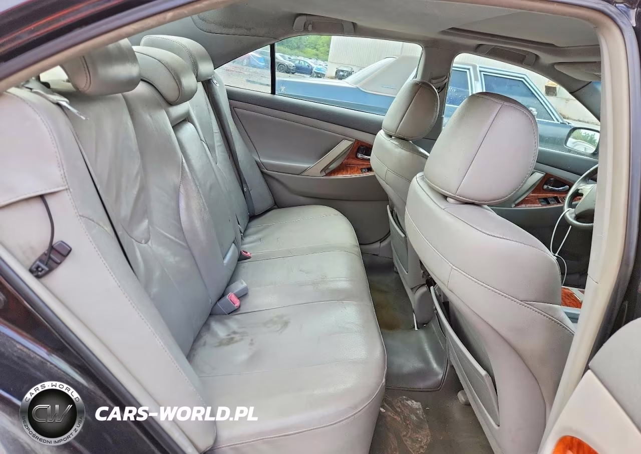2010 Toyota Camry Hybrid VIN:4T1BB3EK0AU118490 - 10