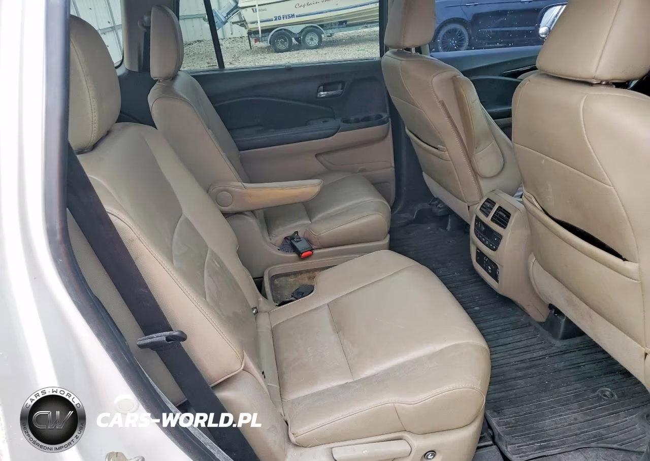 2020 Honda Pilot Touring VIN:5FNYF5H64LB016361 - 11