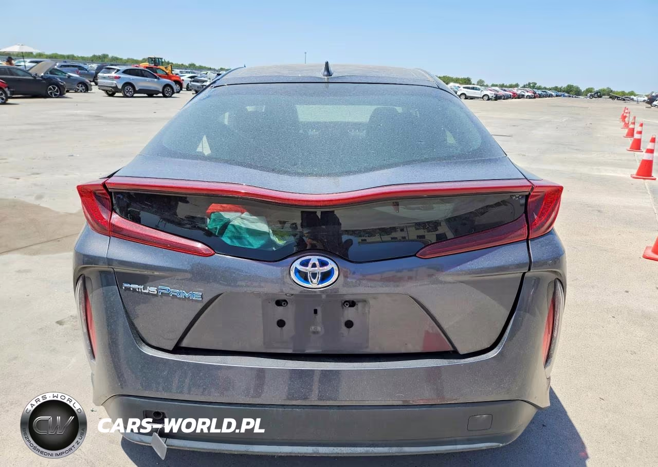 2019 Toyota Prius Prime Plus VIN:JTDKARFPXK3119979 - 6
