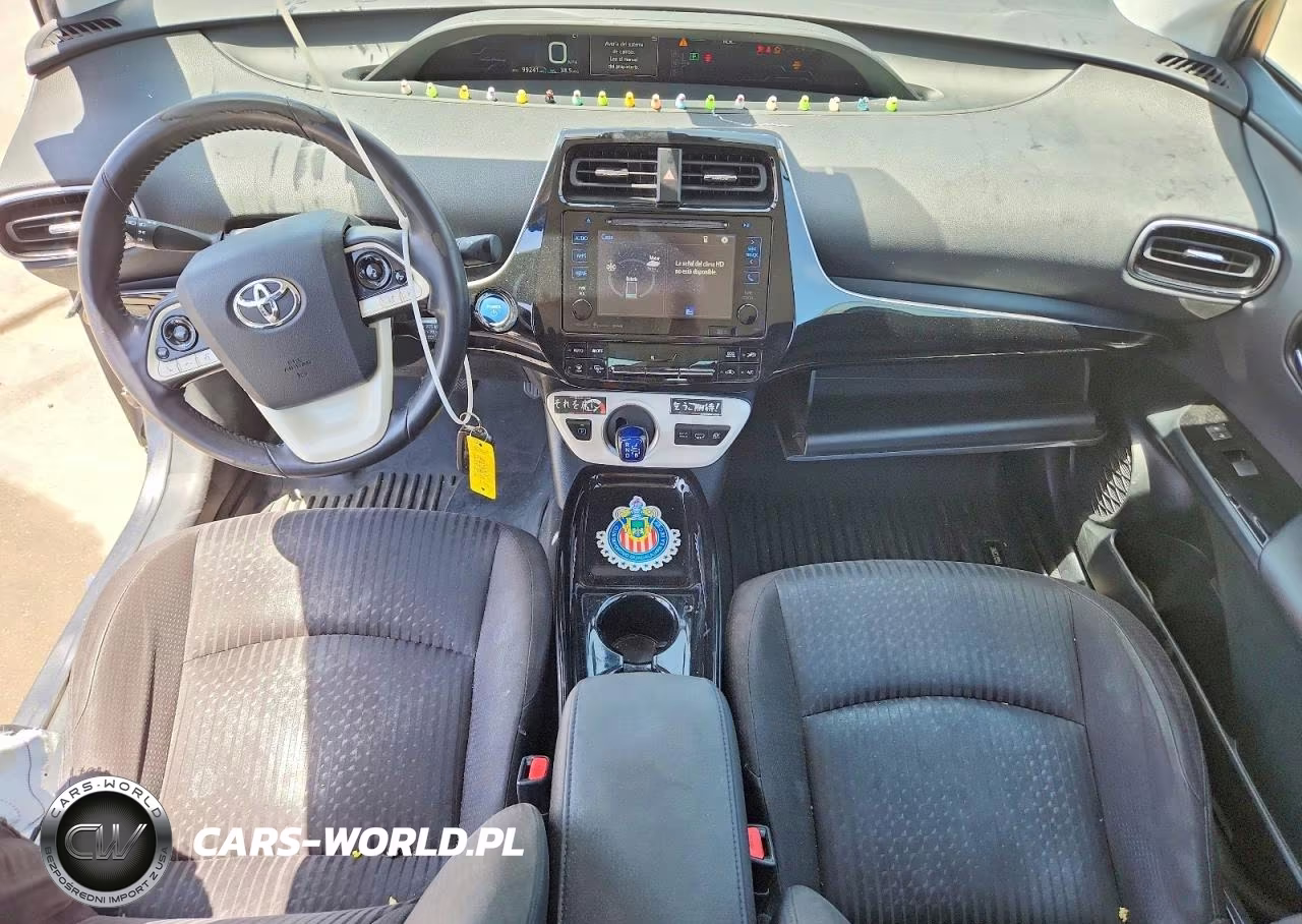 2019 Toyota Prius Prime Plus VIN:JTDKARFPXK3119979 - 8