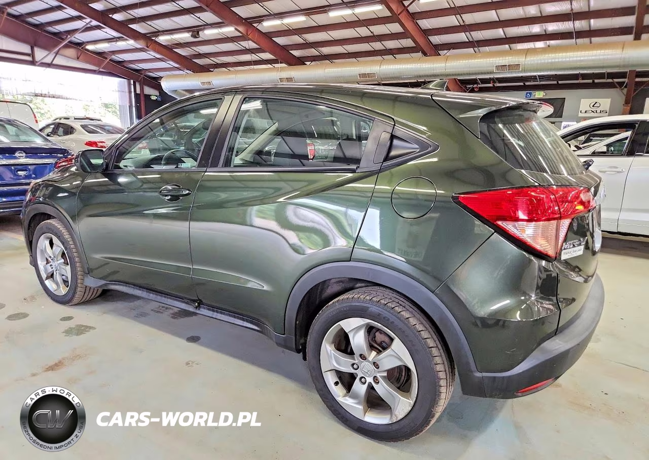 2018 Honda Hr-V Lx VIN:3CZRU6H38JM720913 - 2