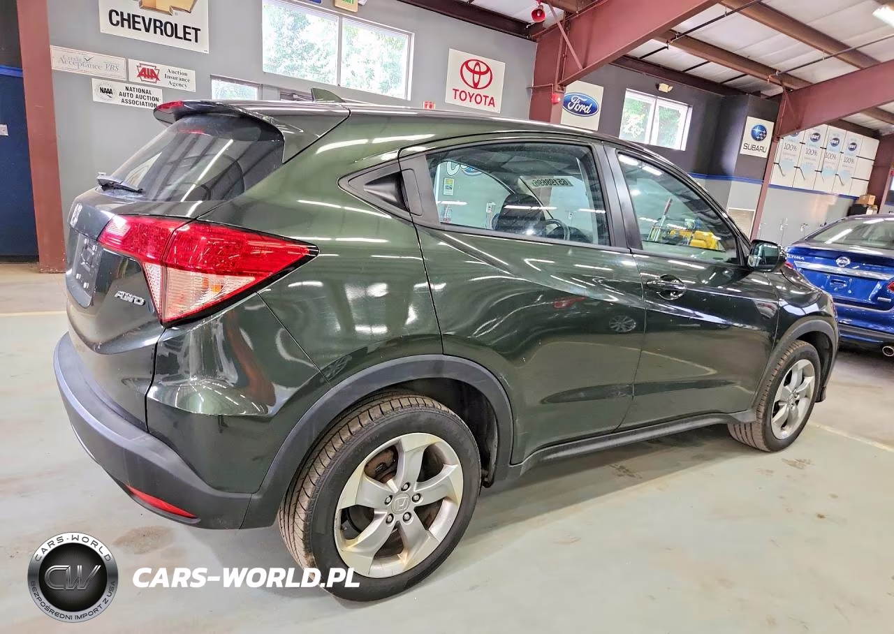 2018 Honda Hr-V Lx VIN:3CZRU6H38JM720913 - 3