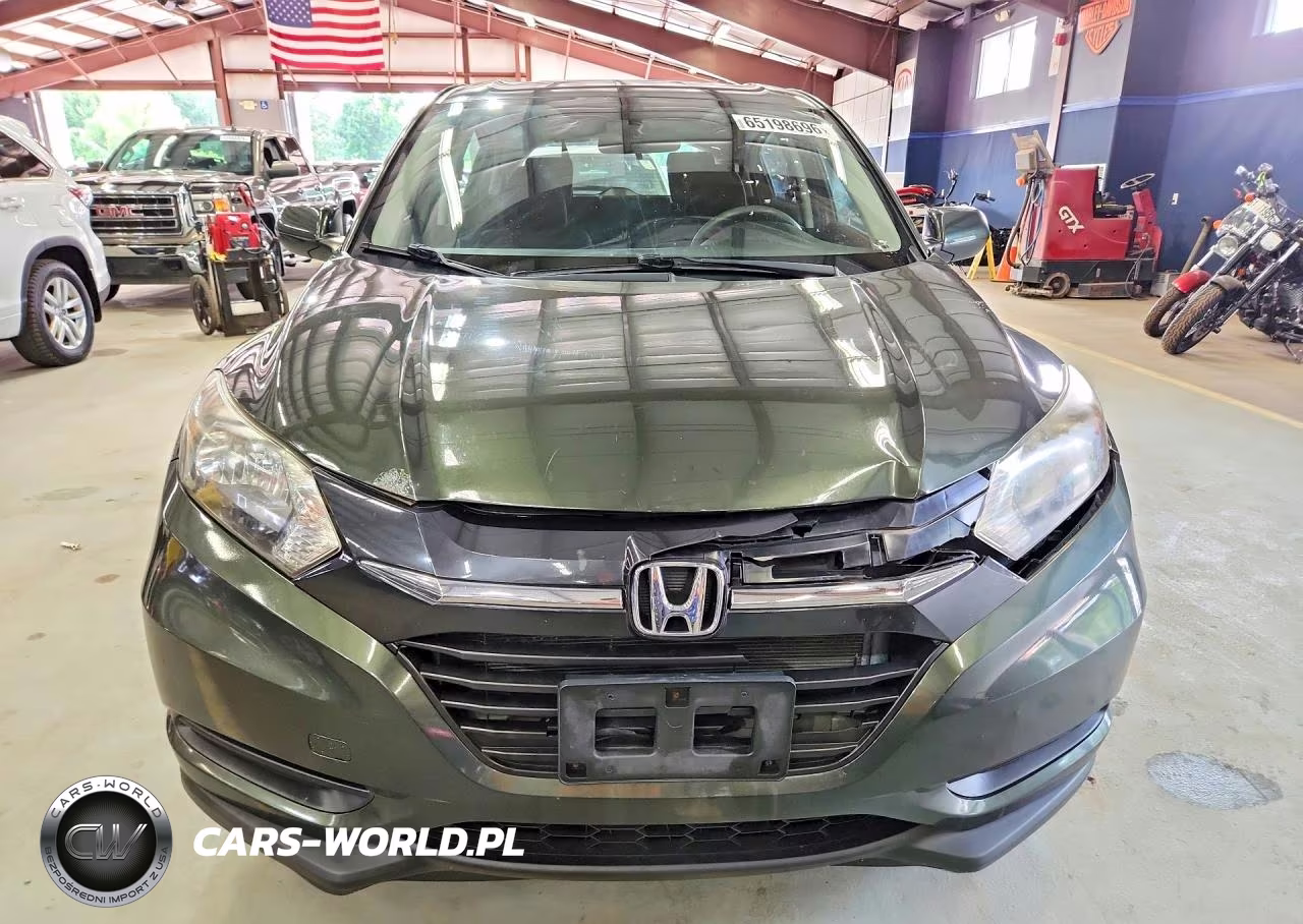 2018 Honda Hr-V Lx VIN:3CZRU6H38JM720913 - 5