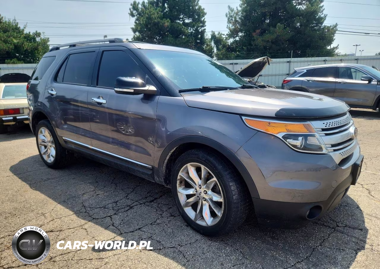 2013 Ford Explorer Xlt VIN:1FM5K8D8XDGB82703 - 4