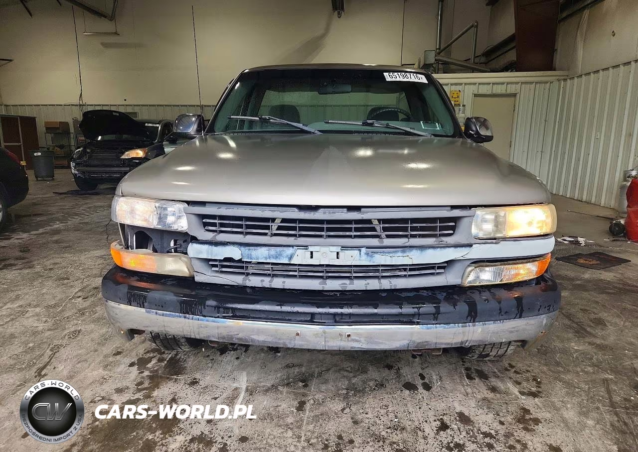 2000 Chevrolet Silverado C1500 VIN:1GCEC14T1YE334737 - 5