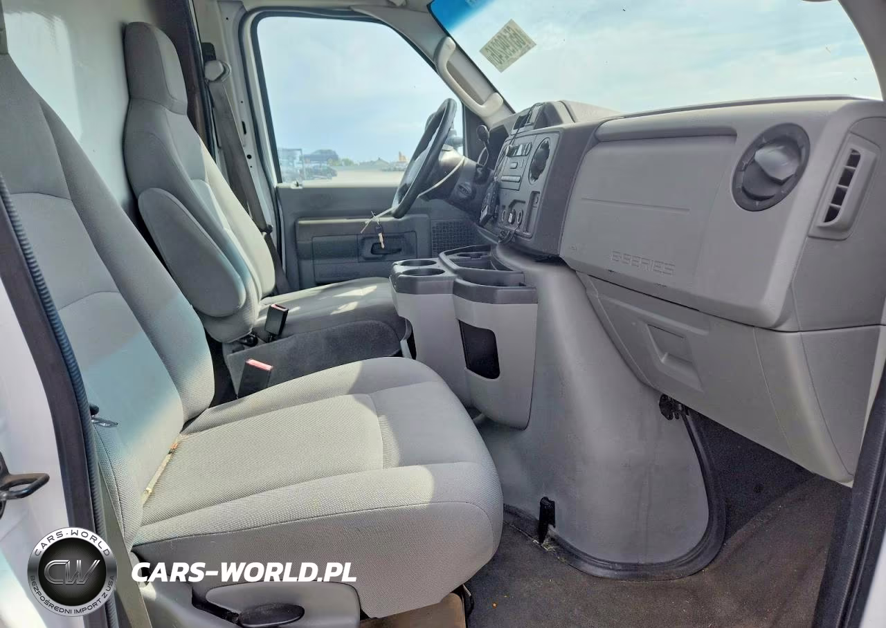 2011 Ford E350 Delivery Truck VIN:1FDSE3FLXBDA09356 - 11