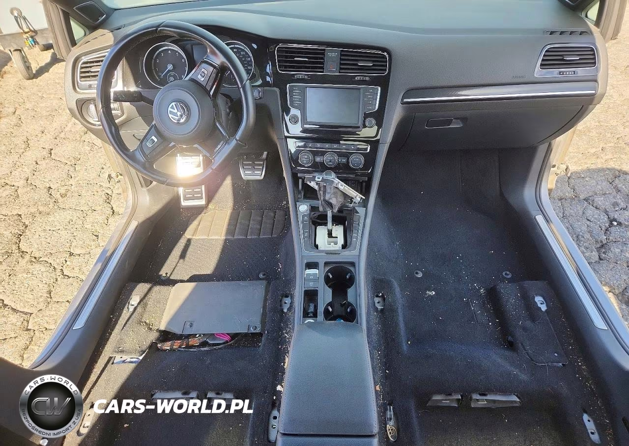 2017 Volkswagen Golf R VIN:WVWVF7AU9HW070166 - 8