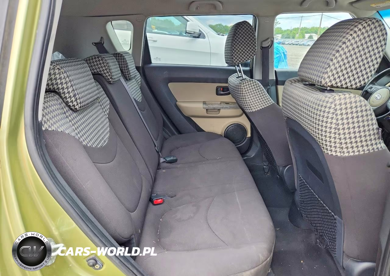 2010 Kia Soul + VIN:KNDJT2A23A7074402 - 10