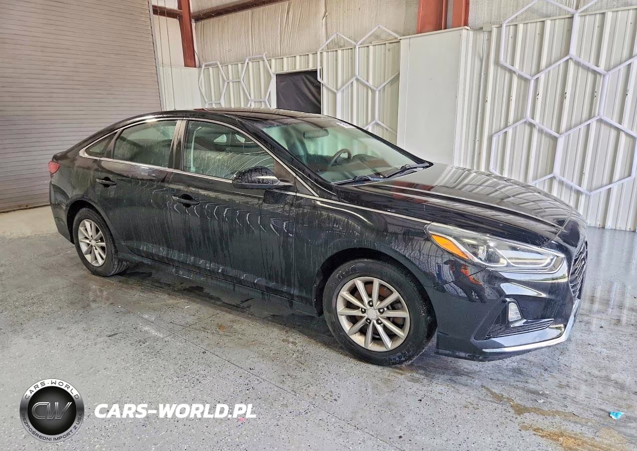 2018 Hyundai Sonata Se VIN:5NPE24AF3JH707379 - 4