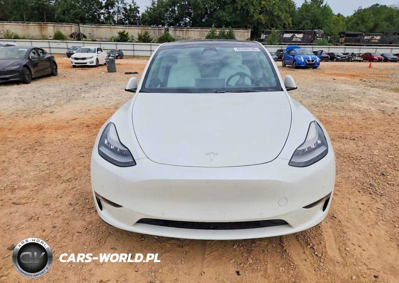 2020 Tesla Model Y VIN:5YJYGDEF0LF025635 - 5