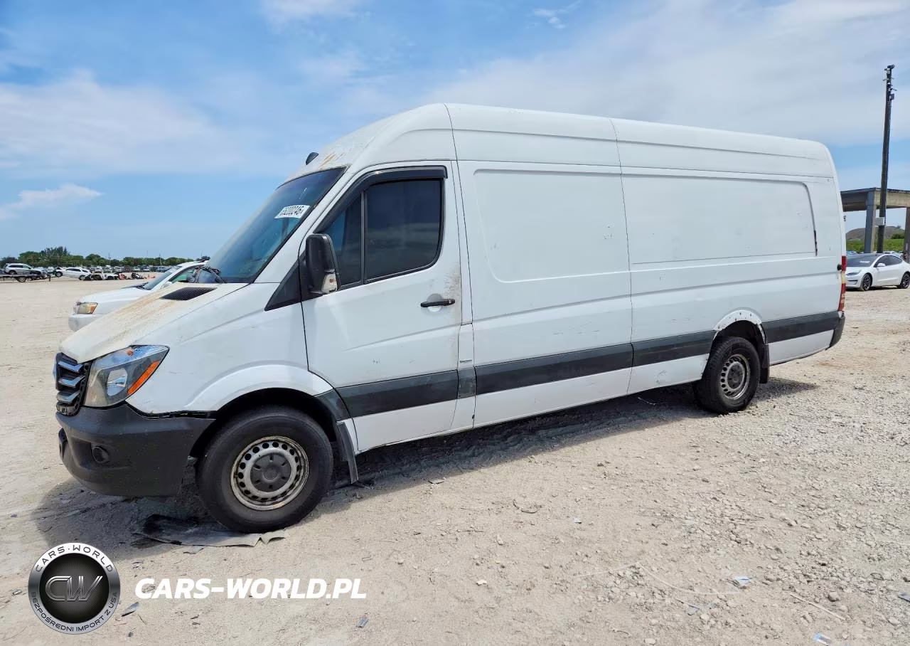 2014 Mercedes-Benz Sprinter 2500
