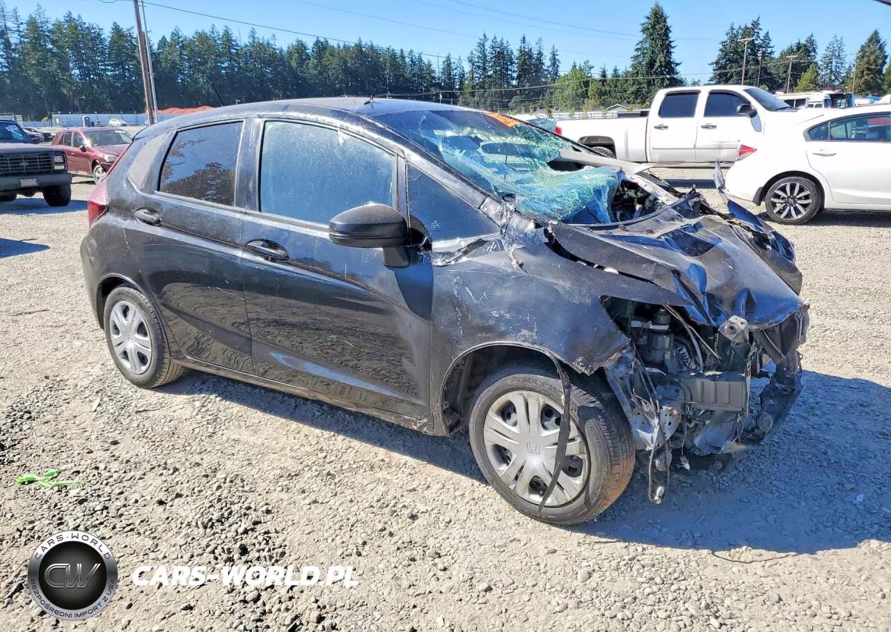 2017 Honda Fit Lx VIN:JHMGK5H59HS013950 - 4