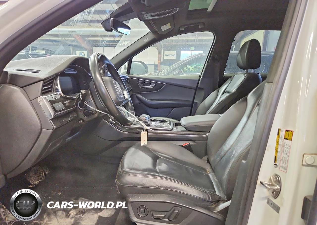 2021 Audi Q7 Premium VIN:WA1AXAF72MD016963 - 7