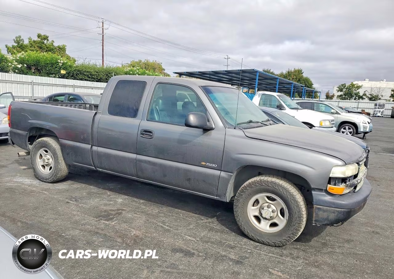 2001 Chevrolet Silverado C1500 VIN:2GCEC19W611303185 - 4