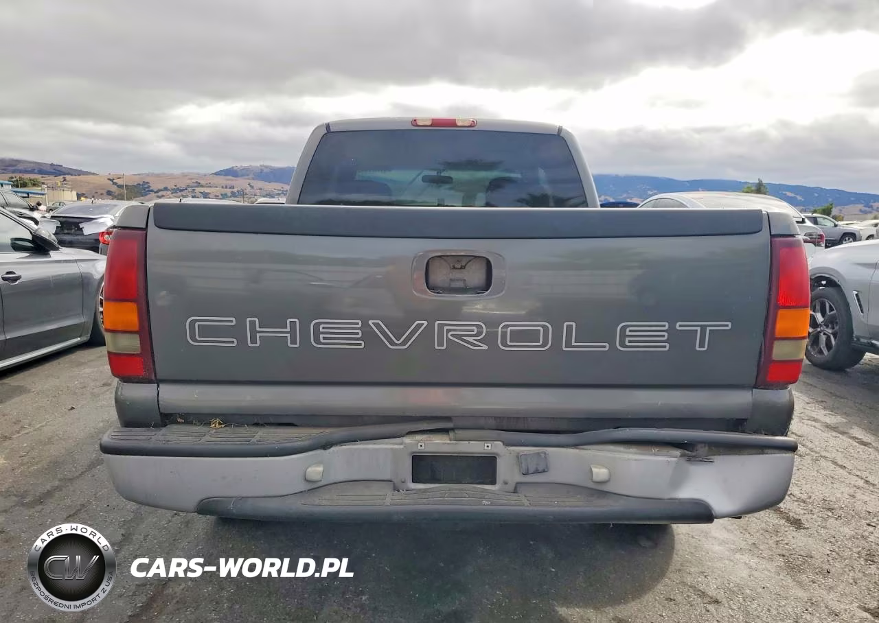 2001 Chevrolet Silverado C1500 VIN:2GCEC19W611303185 - 6