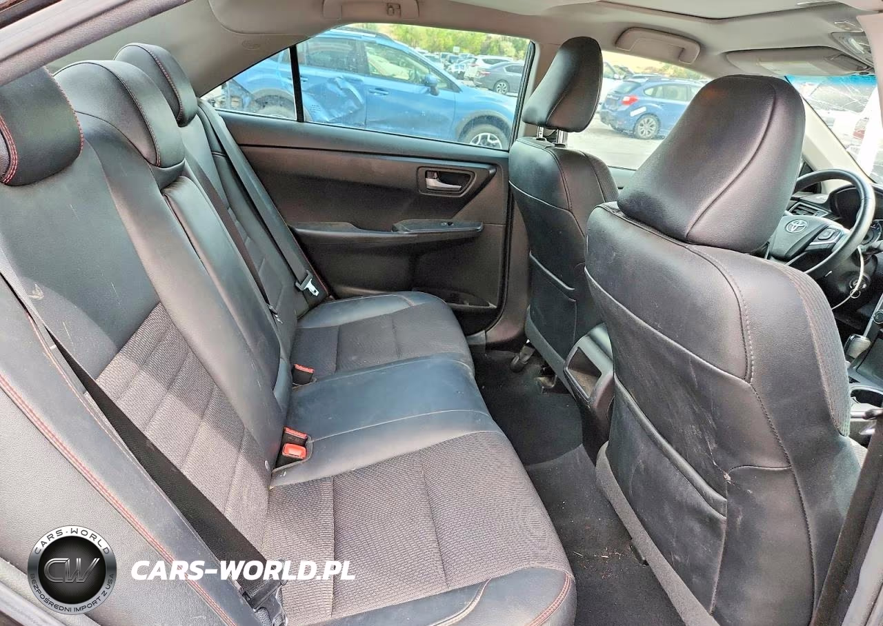 2017 Toyota Camry Se VIN:4T1BF1FK1HU333944 - 10