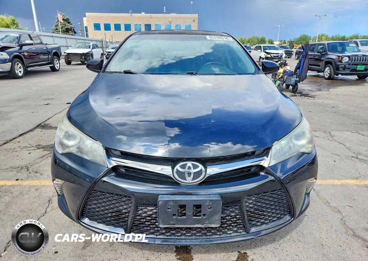 2017 Toyota Camry Se VIN:4T1BF1FK1HU333944 - 5