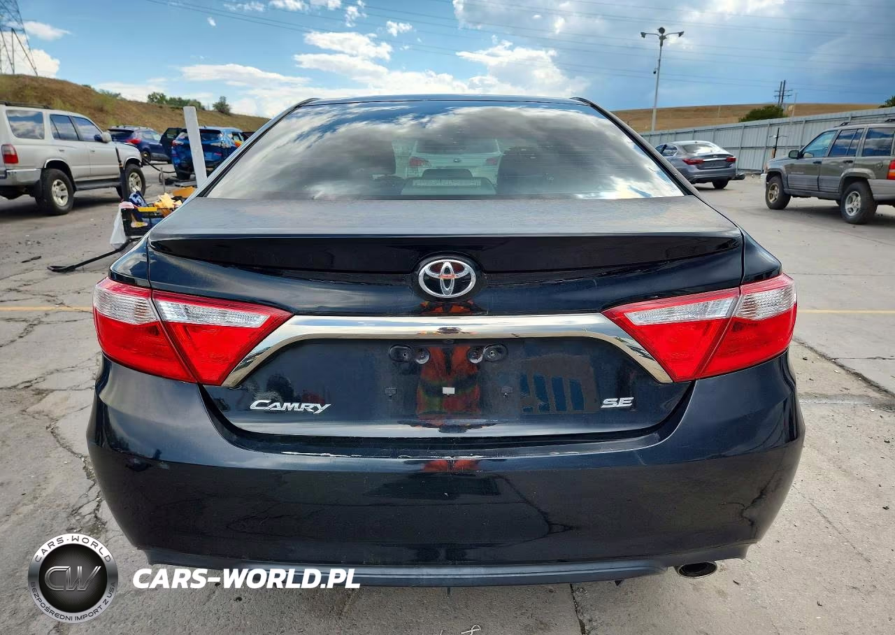 2017 Toyota Camry Se VIN:4T1BF1FK1HU333944 - 6