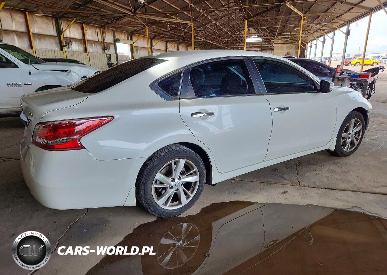 2013 Nissan Altima 2.5 VIN:1N4AL3AP8DN517764 - 3
