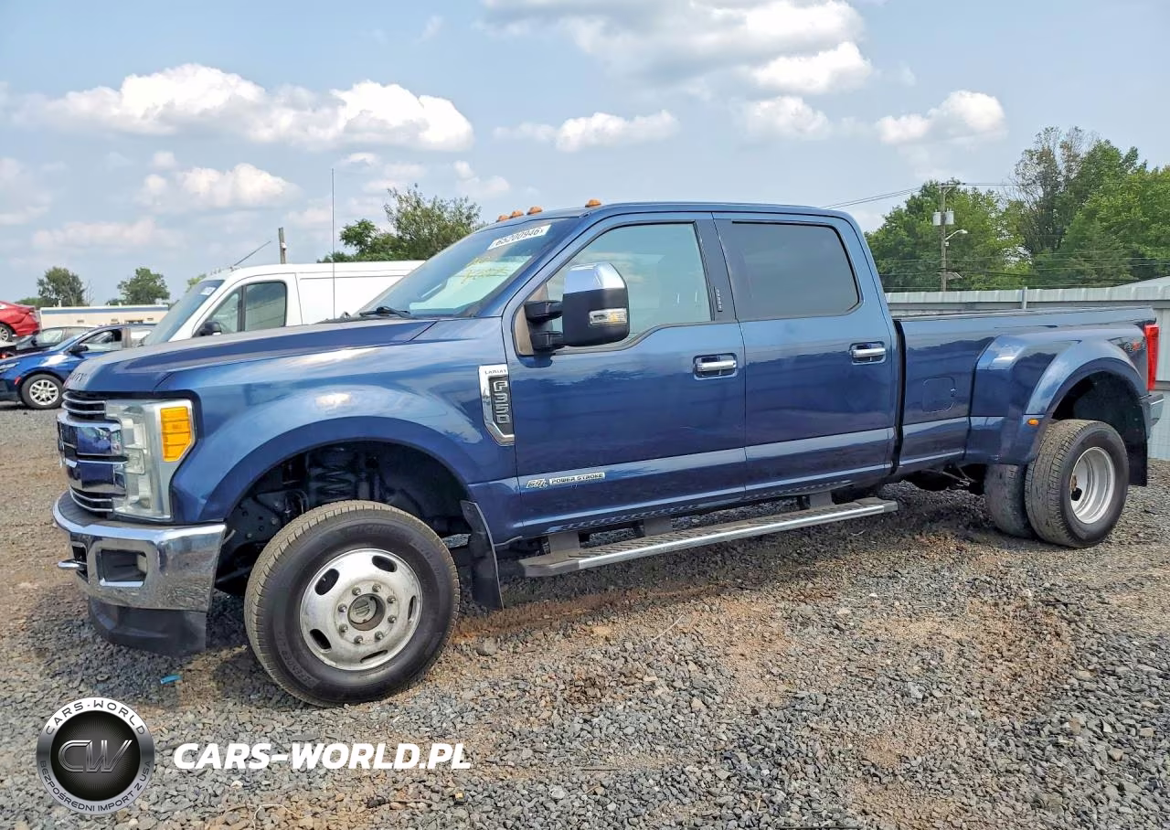 2017 Ford F350 Super Duty – zdjęcie 1 z 11