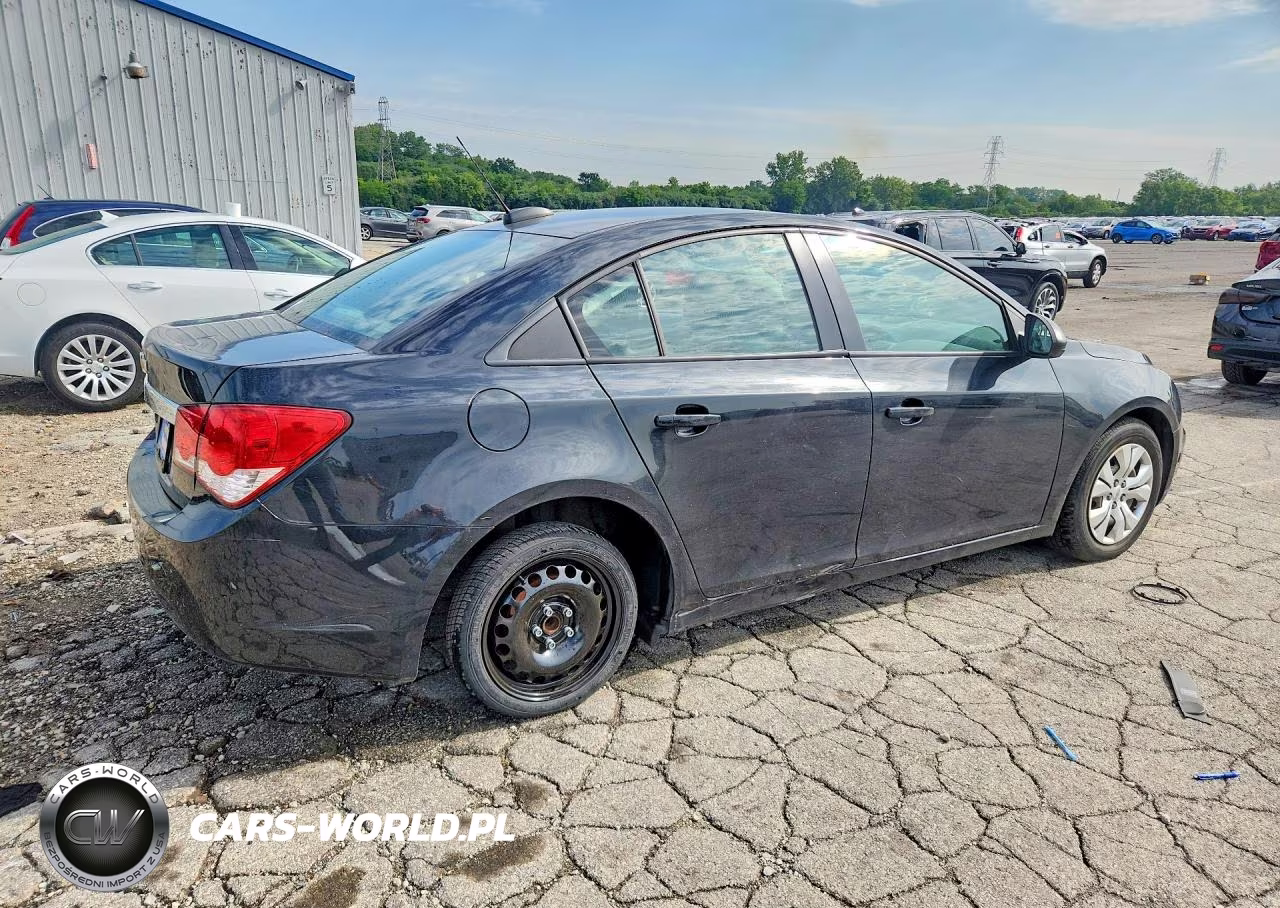 2016 Chevrolet Cruze Limited Ls VIN:1G1PC5SH5G7114432 - 3