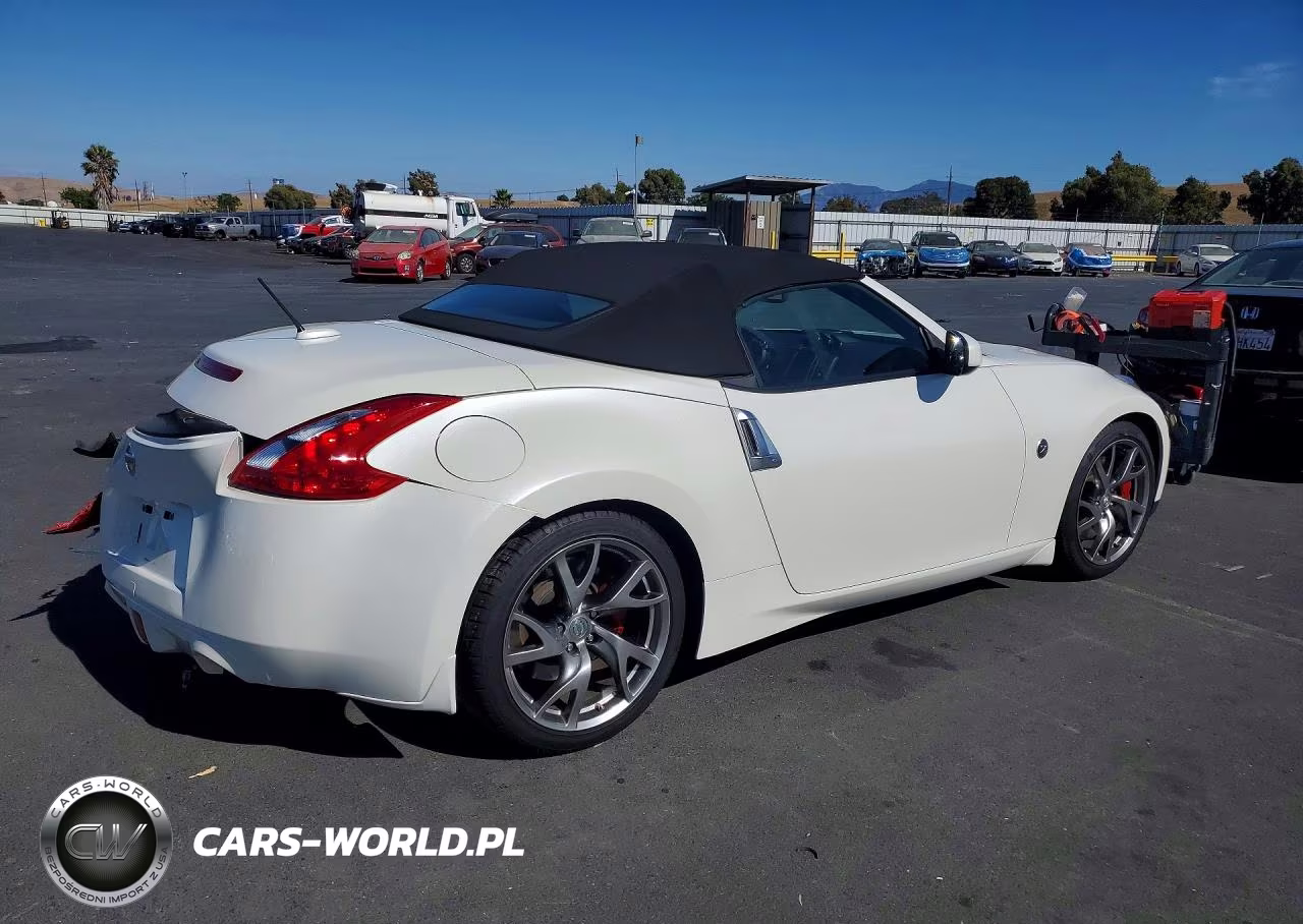2013 Nissan 370Z Roadster VIN:JN1AZ4FH7DM790302 - 3