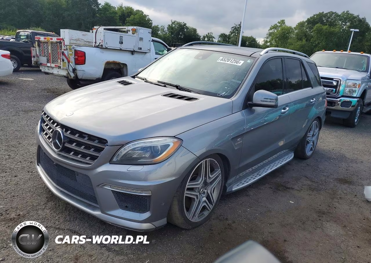 2014 Mercedes-Benz Ml 63 Amg – zdjęcie 1 z 13