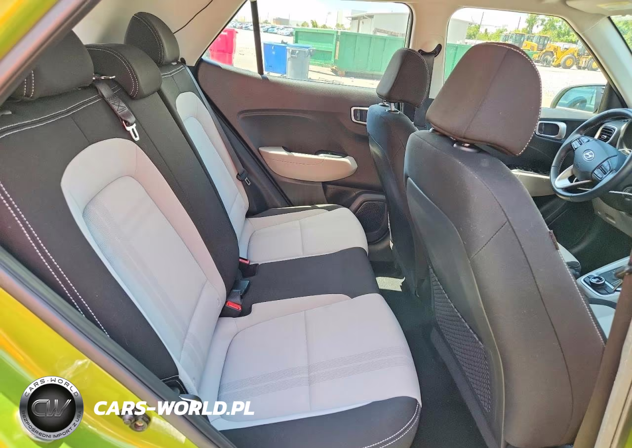 2023 Hyundai Venue Sel VIN:KMHRC8A38PU273515 - 10