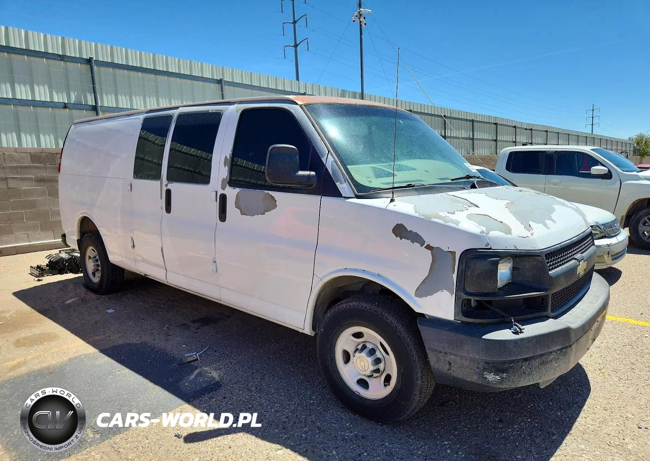 2008 Chevrolet Express G2500 VIN:1GCGG29K781229226 - 4