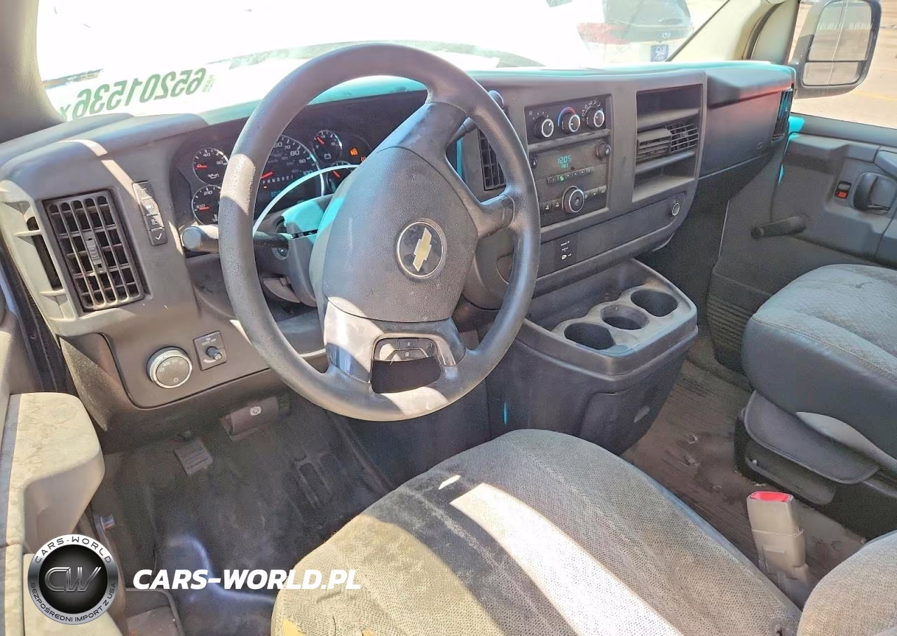 2008 Chevrolet Express G2500 VIN:1GCGG29K781229226 - 8
