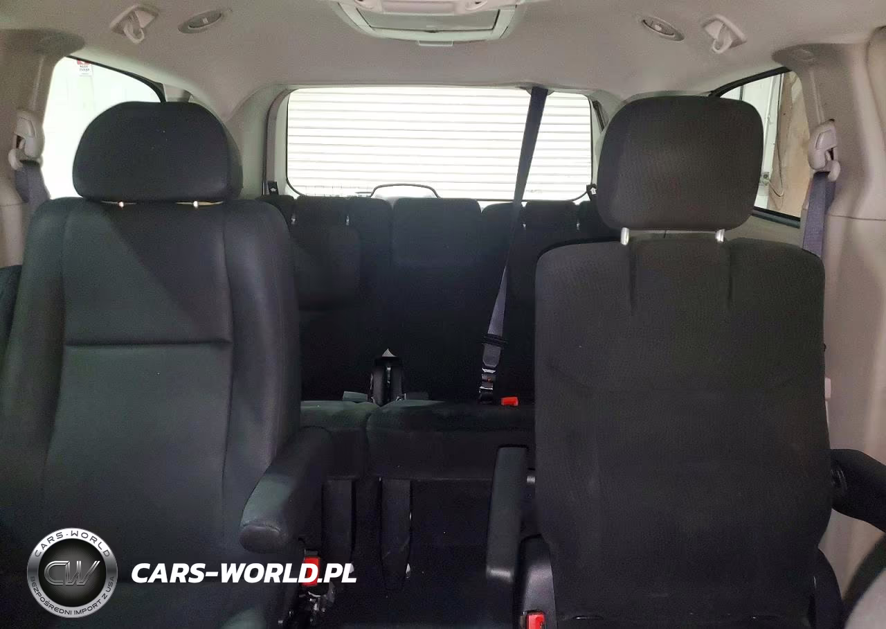 2015 Chrysler Town & Country Touring VIN:2C4RC1BG8FR738898 - 10