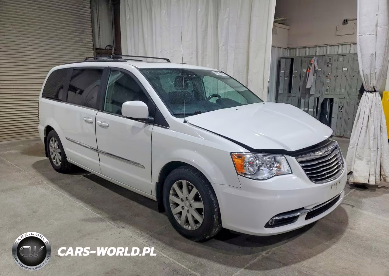 2015 Chrysler Town & Country Touring VIN:2C4RC1BG8FR738898 - 4