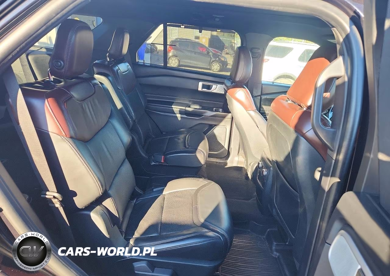 2020 Ford Explorer Platinum VIN:1FM5K8HC6LGA06745 - 11