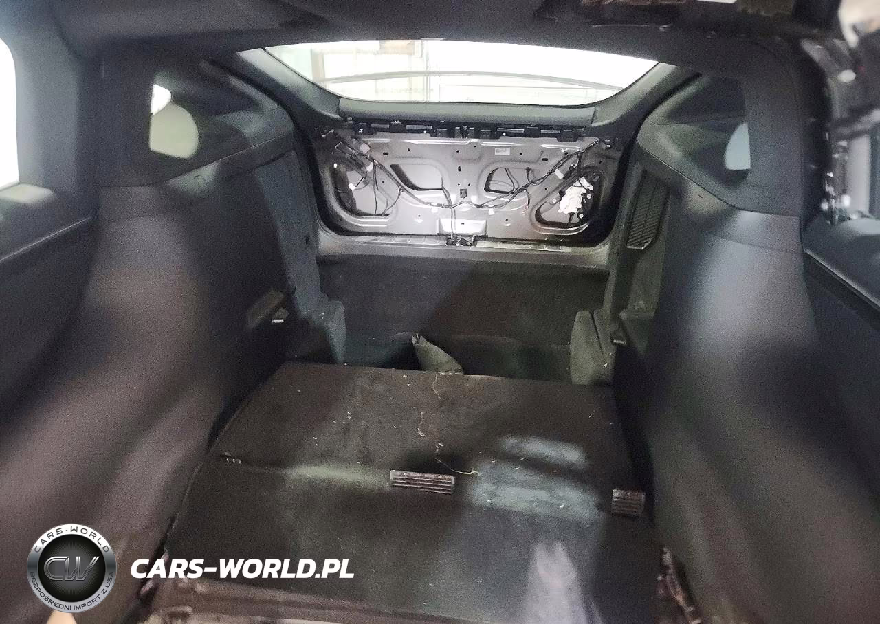 2017 Tesla Model X VIN:5YJXCDE26HF038272 - 10